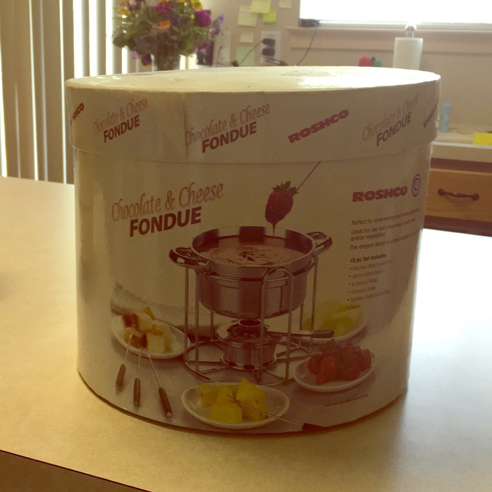 Chocolate and Cheese Fondue Pot